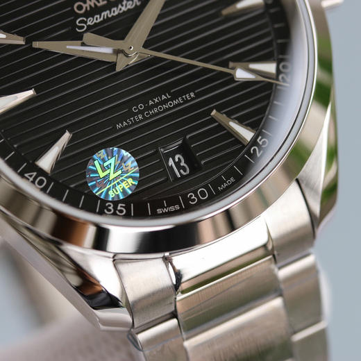 欧米茄海马150米 Aqua Terra 天文台 41mm  
1: 精钢表带 商品图5