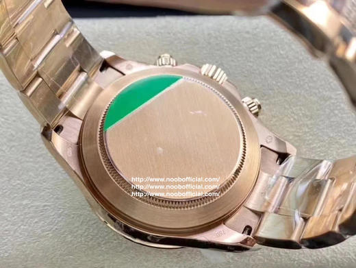 noob劳力士 蚝式恒动宇宙计型 迪通拿 满钻 彩虹迪腕表，神秘且熠熠生辉为这款经典赛车计时带来独具创意的崭新面貌，华丽夺目的外圈以36颗梯形钻石代替经典的测速计时圈 商品图5