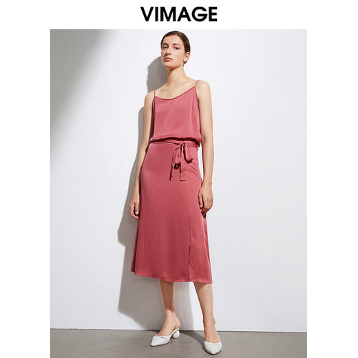 VIMAGE纬漫纪夏季设计感小众轻熟吊带雪纺小上衣女打底衫VA2113107 商品图0