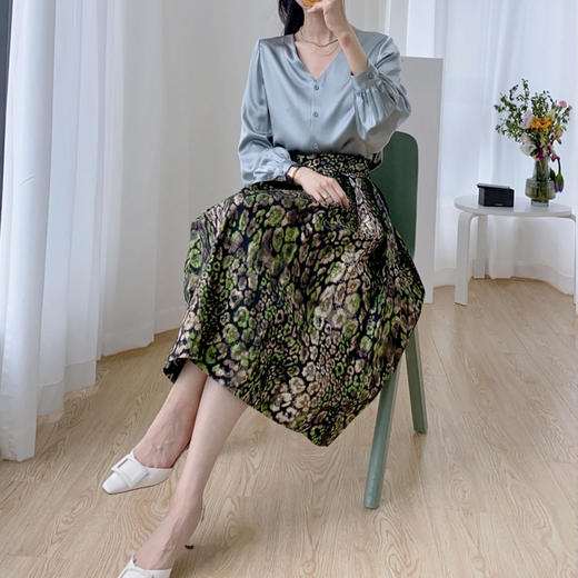 重工定织 织金碎花百褶半身裙 商品图3