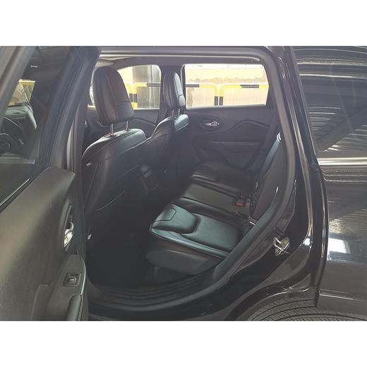 【特价月租-北京】JEEP 自由光 2.4L 卓越版 商品图8