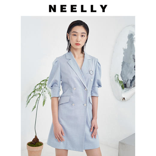 NEELLY/纳俪气质女团风西装领泡泡袖收腰显瘦双排扣A字短裙连衣裙 商品图2