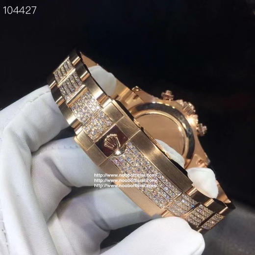 noob劳力士 蚝式恒动宇宙计型 迪通拿 满钻 彩虹迪腕表，神秘且熠熠生辉为这款经典赛车计时带来独具创意的崭新面貌，华丽夺目的外圈以36颗梯形钻石代替经典的测速计时圈 商品图8