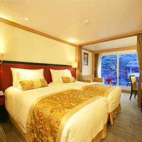 世纪传奇号船体介绍、行程概览、预定须知（4晚5天）