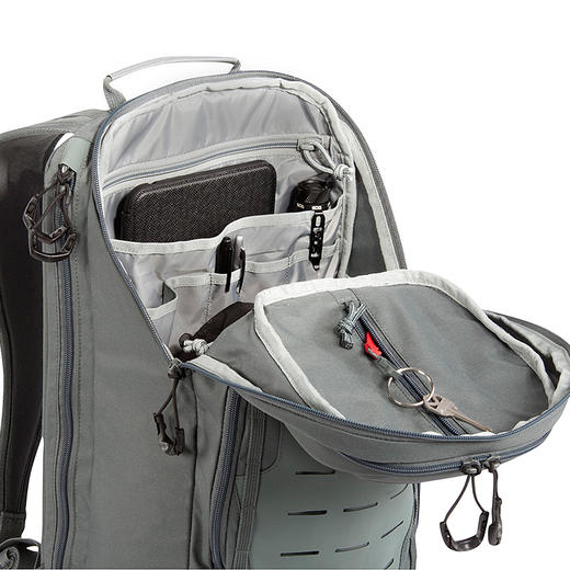 SOG 20L户外战术攻击双肩背包 军迷户外野营旅行包 商品图6