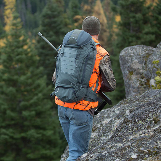 SOG 六翼天使35L户外战术攻击双肩背包 军迷户外野营旅行大背包 商品图1