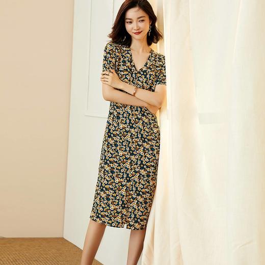 米思阳夏季2021新款时尚复古小碎花V领开叉薄款连衣裙 商品图2