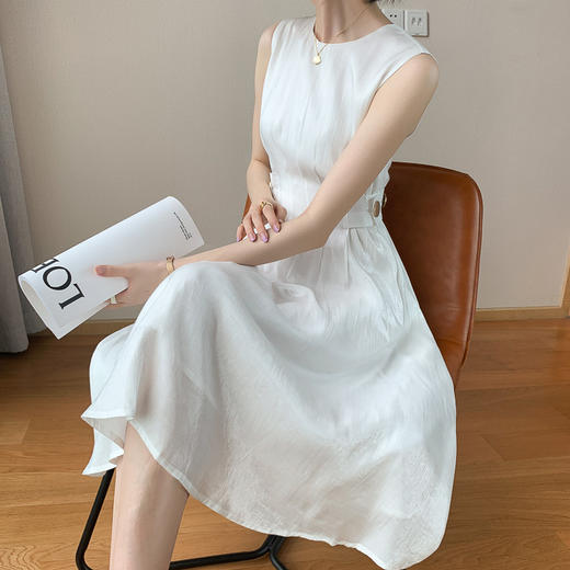 【醋酸鎏光稠】法式缎面连衣裙 夏日小清新 优雅迷人 商品图1