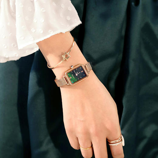 ins风新款网红同款手表女简约气质文艺防水小方盘孔雀绿小绿表女 商品图3
