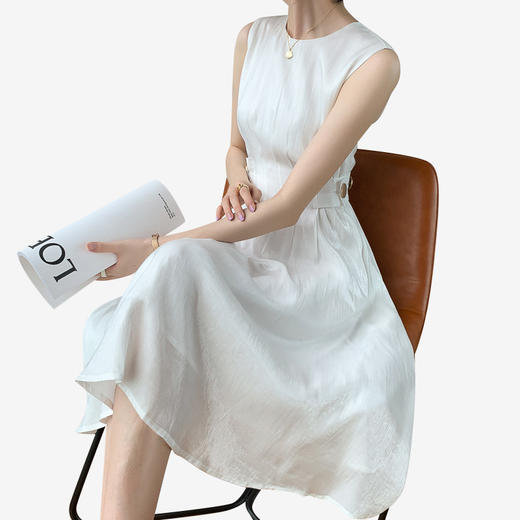【醋酸鎏光稠】法式缎面连衣裙 夏日小清新 优雅迷人 商品图4
