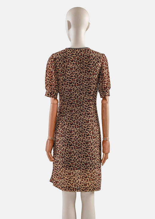 手工加珠斜抄领侧加折短袖连衣裙 商品图3