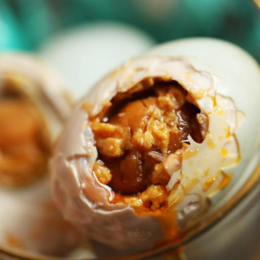 一颗干掉一碗粥·北海烤海鸭蛋 精选20小时内新鲜蛋 古法腌制30天 135度高温烤制 商品图1