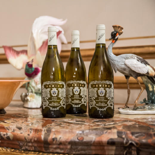 杞冠臻选 | 【意大利花思蝶酒庄】宝米诺 托斯卡纳 干白POMINO Toscana Bianco 商品图3
