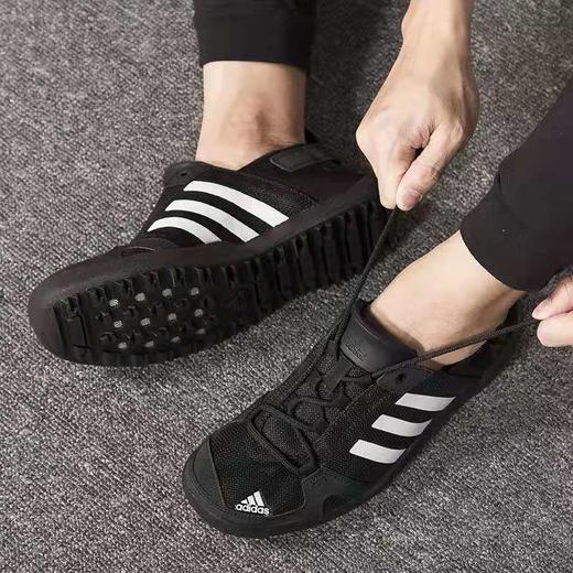Adidas2021涉水跑步运动鞋男Q21031 商品图0