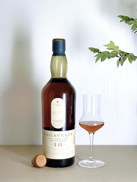 乐加维林16年单一麦芽威士忌 商品图2