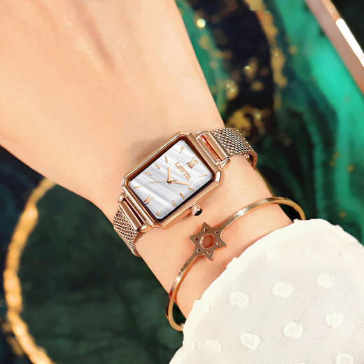 ins风新款网红同款手表女简约气质文艺防水小方盘孔雀绿小绿表女 商品图9