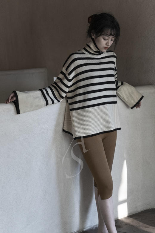 TOTEME  黑色/坚果色弹力针织骑行裤 商品图1