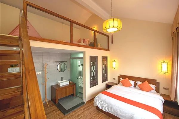 【铜官窑柒朵艺栈民宿】漫步千年古镇,回望盛世繁华|399元抢价值788元