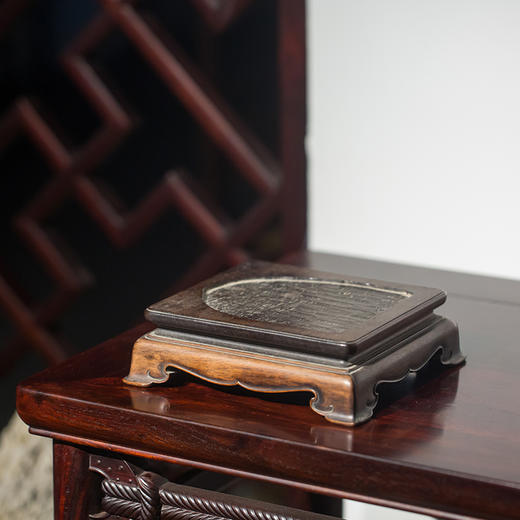 清代 红木束腰壸门器座 商品图0