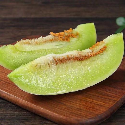 山东【玉菇甜瓜】冰激凌甜瓜 皮薄肉厚 软糯水润香甜 细嫩可口！【京东/顺丰发货】 商品图4