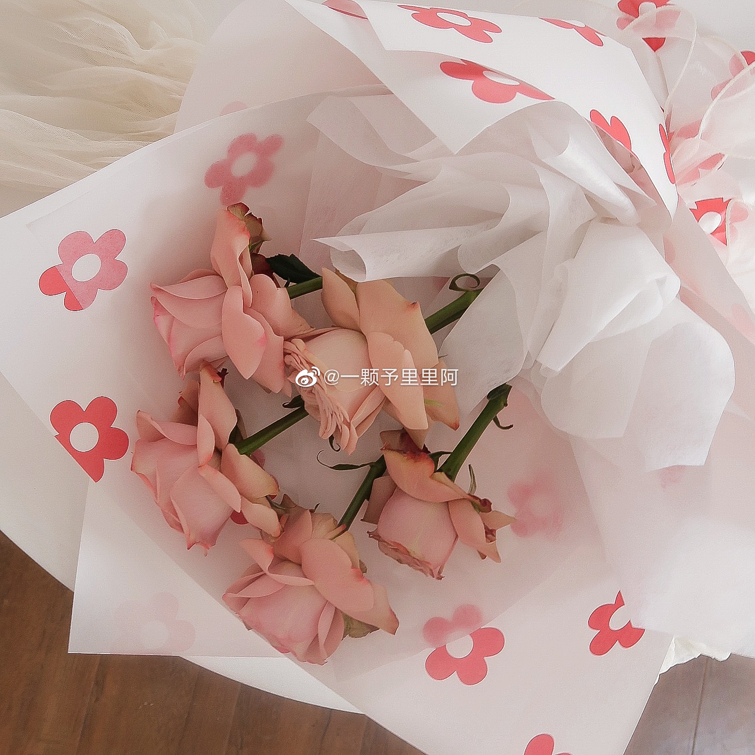 小红花包装纸碎花款 5包 件 大部分区域包邮 沪花拾者