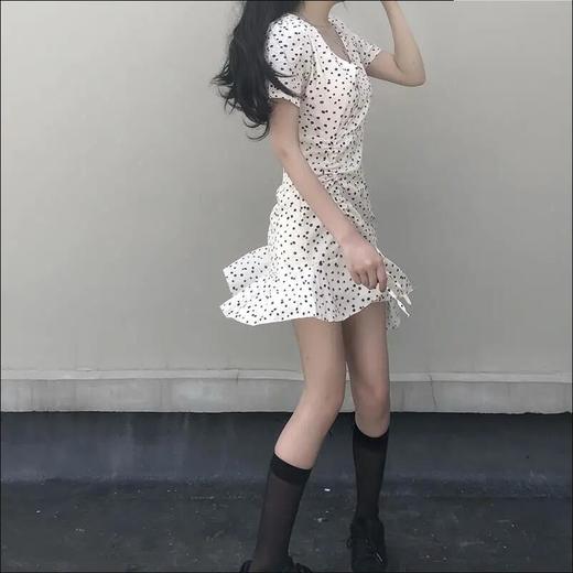 新款爆款女神同款甜美碎花不规则抽绳连衣裙设计感休闲V领短袖早春新款裙子潮七夕情人节 商品图3
