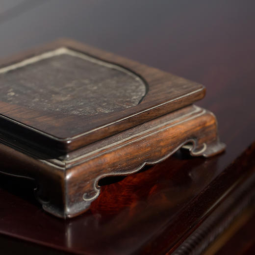 清代 红木束腰壸门器座 商品图2