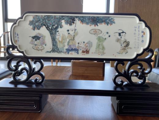 易梦幸:颜色釉描金插屏扑枣图 商品图0