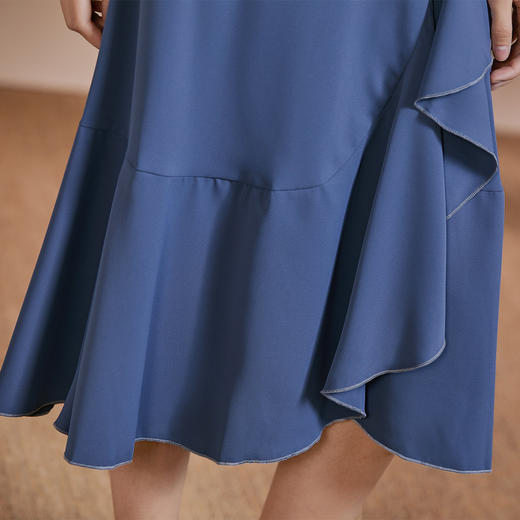剩S/M 皖儿 夏装新款气质一片式荷叶边系带收腰不对称a字半身裙2471 商品图4