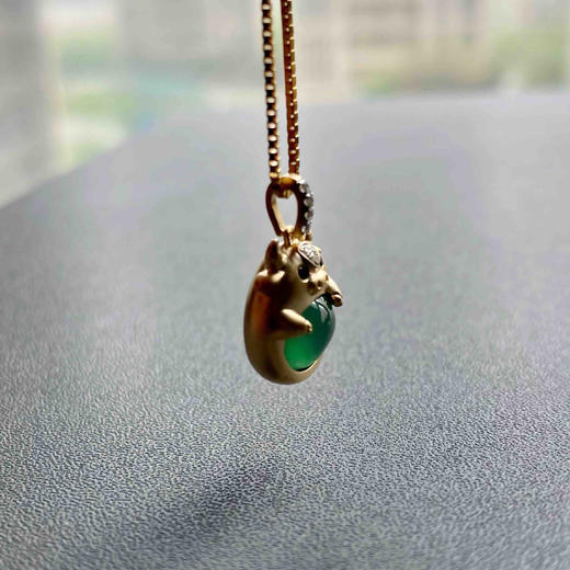 高冰种阳绿翡翠蛋面抱抱牛18k黄金钻石镶嵌 商品图8