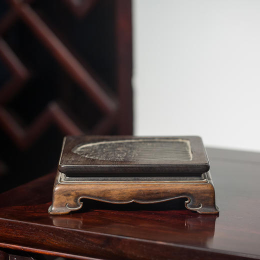 清代 红木束腰壸门器座 商品图1