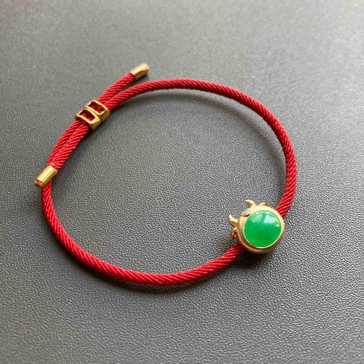 冰种阳绿高色蛋面翡翠抱抱牛手绳手链18k黄金钻石镶嵌 商品图3