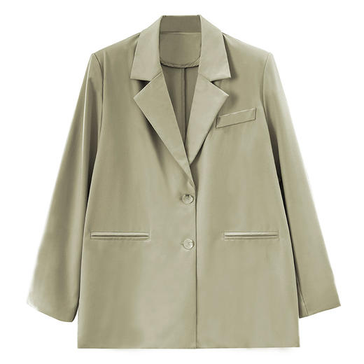 【轻松穿出潇洒feel】薄款防晒小西服 上身自带慵懒高阶气质 对各种身材的包容性都很好，还遮臀哦~ 商品图4