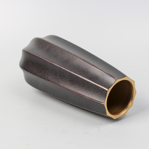 铜艺雅致花瓶 人缘桃花 商品图5