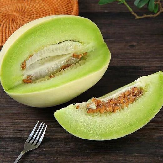 山东【玉菇甜瓜】冰激凌甜瓜 皮薄肉厚 软糯水润香甜 细嫩可口！【京东/顺丰发货】 商品图2