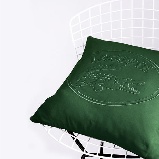 LCKD-002 L LACOSTE  全棉绣花靠垫 商品图1
