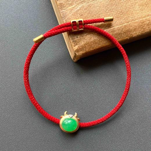 冰种阳绿高色蛋面翡翠抱抱牛手绳手链18k黄金钻石镶嵌 商品图2