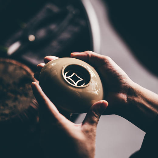 学古花器 | 青砥 商品图0