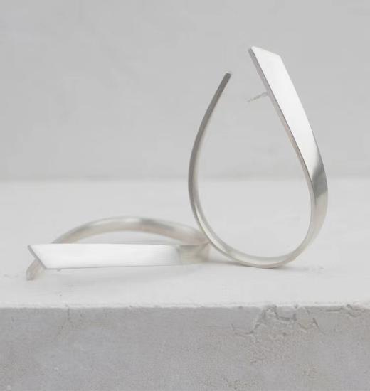 【Lens推荐】舞者系列 旋转耳饰 商品图0