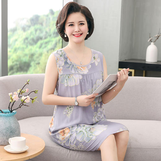 YQ睡裙高密40支绵绸连衣裙夏清凉透气印花时尚优雅减龄家居 商品图1