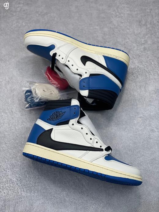 t x Air Jorda Travis Scott x Fragmenn AJ1 High OG SP “Military Blue” 三方联名闪电倒钩 商品图0