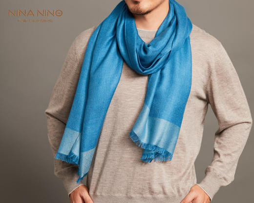 精纺丝绒手扦边围巾 商品图1