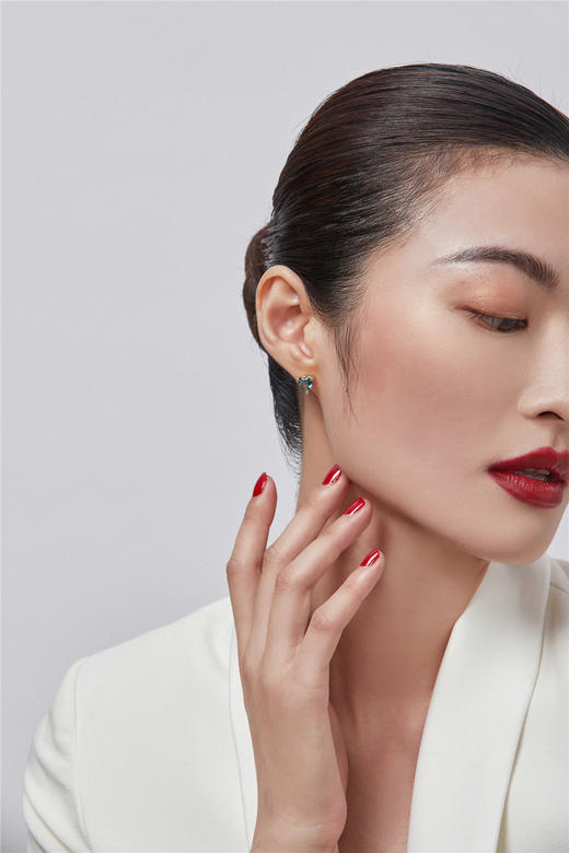 Pearl moments 伦敦蓝托帕石珍珠耳线 商品图4