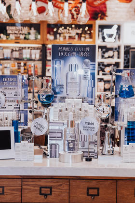 科颜氏淡斑精华，好物一生推！