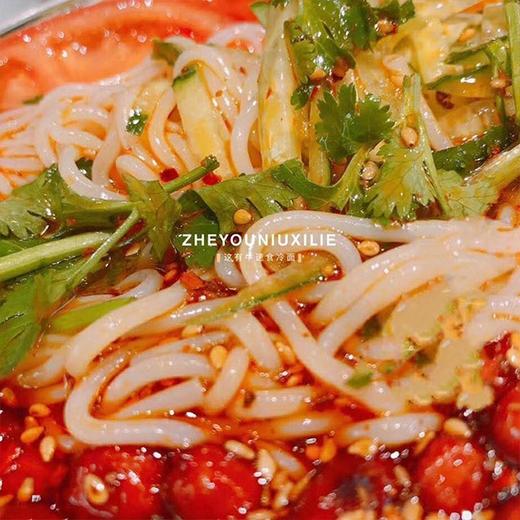 夏日必备~【韩式冷面】380g*3袋，正宗朝鲜风味，劲道爽滑。 商品图1