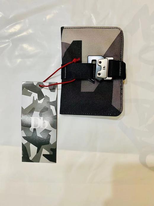 2021 DB 灰迷彩 The Voyage 护照夹 商品图0
