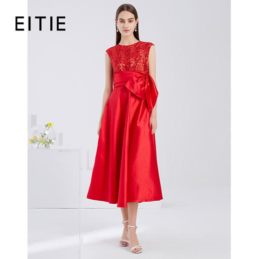 EITIE爱特爱夏季新款精致蕾丝拼接大蝴蝶结包肩袖红色礼服裙6077713 商品图0