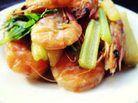  你听说过改良版的避风塘炒虾吗？ 