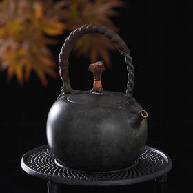 朱炳仁·铜丨小苹果壶（宝石黑）