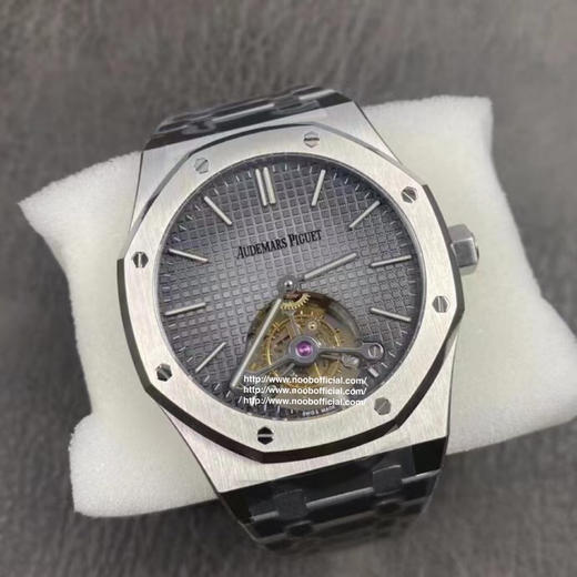 R8.factory解毒好的“陀飞轮”【2020爱彼皇家橡树陀飞轮。】独家订制Cal.2924机芯，动力储存68小时爱彼依旧保留的八角形表圈、标志性的六角形螺丝以及经典表带 商品图11